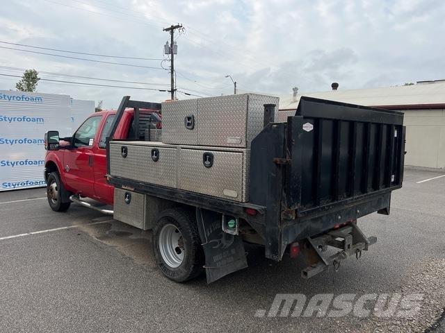 Ford F-350 Camion plateau