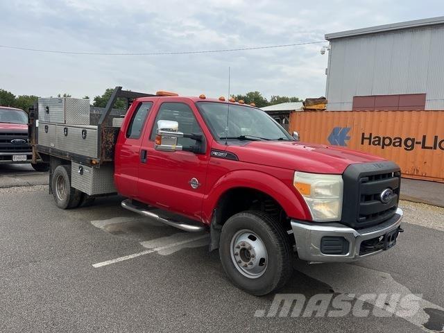 Ford F-350 Camion plateau