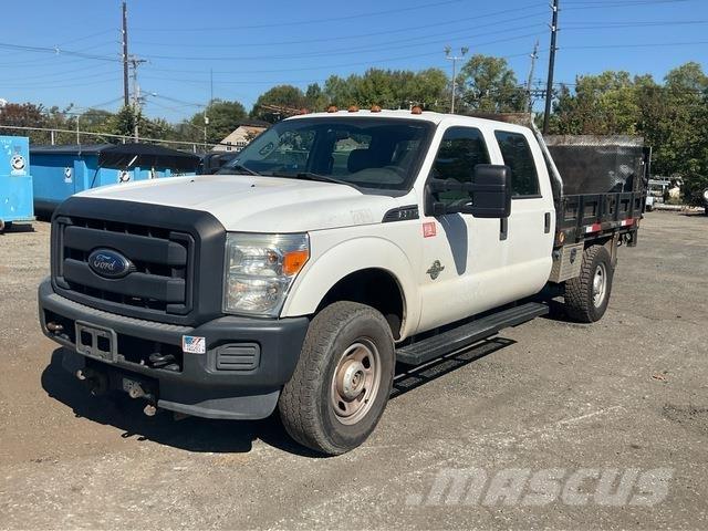Ford F-350 Camion plateau