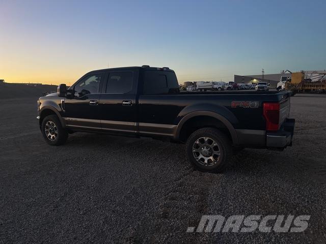 Ford F-350 Utilitaire benne