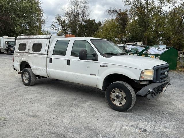 Ford F-350 Utilitaire benne