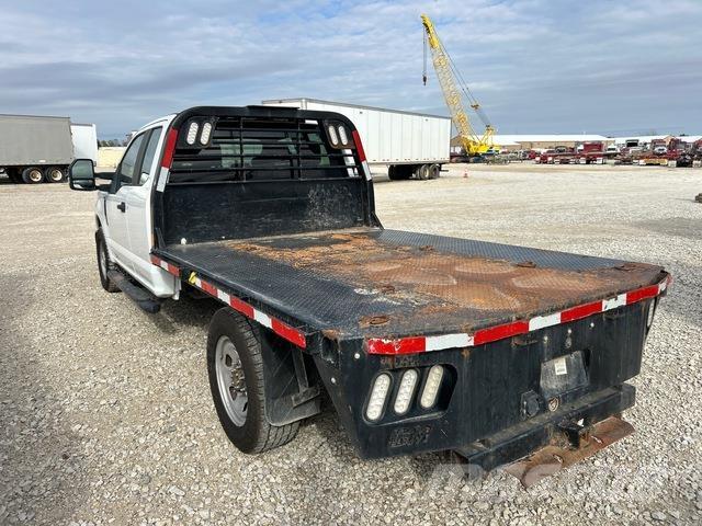 Ford F-350 Camion plateau