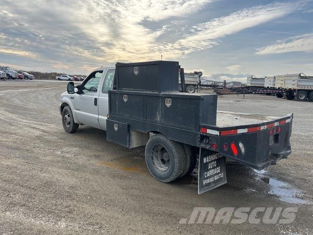 Ford F-350 Camion plateau