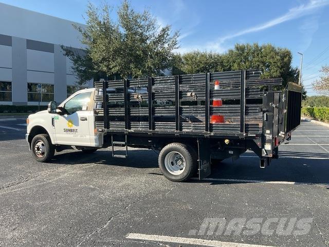 Ford F-350 Camion plateau