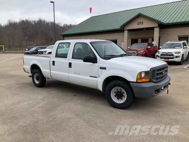 Ford F-350 Utilitaire benne