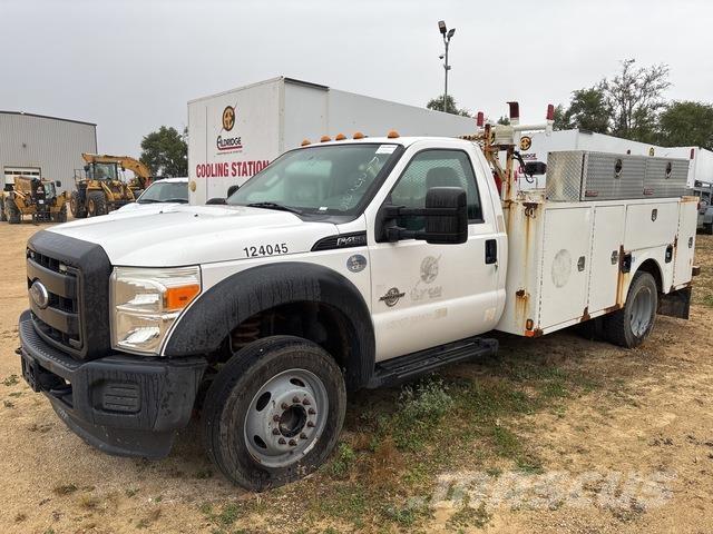 Ford F-450 Utilitaire benne