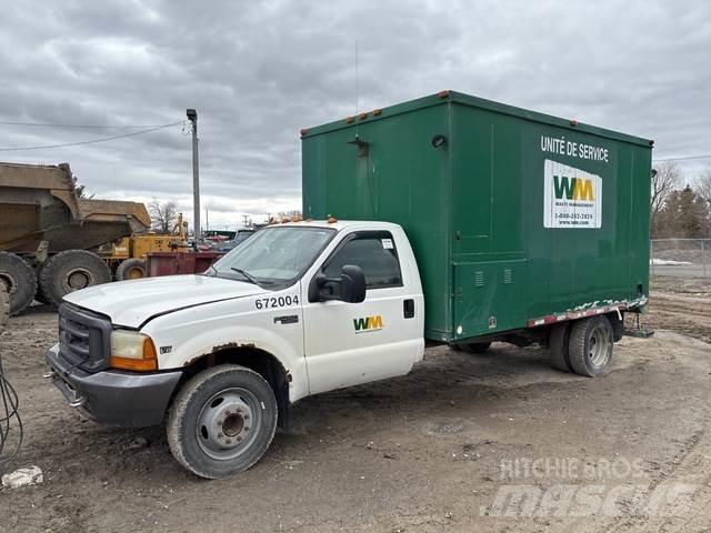 Ford F-450 Utilitaire benne