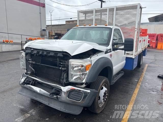 Ford F-450 Camion plateau
