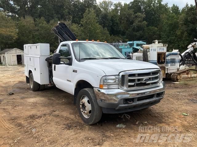 Ford F-450 Utilitaire benne