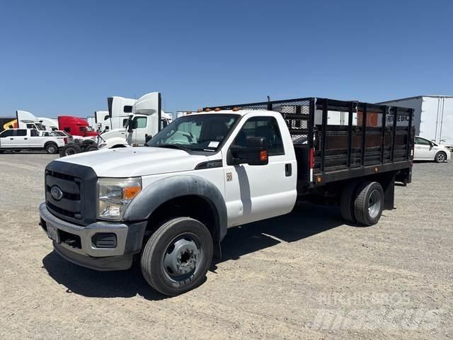 Ford F-450 Camion plateau