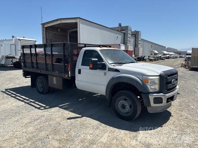 Ford F-450 Camion plateau