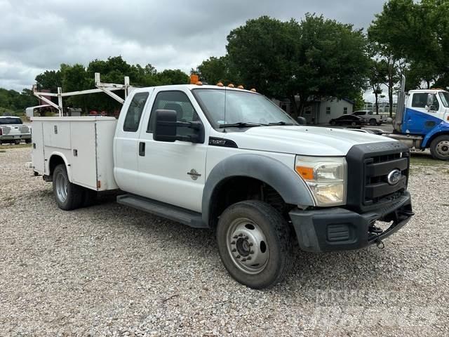 Ford F-450 Utilitaire benne