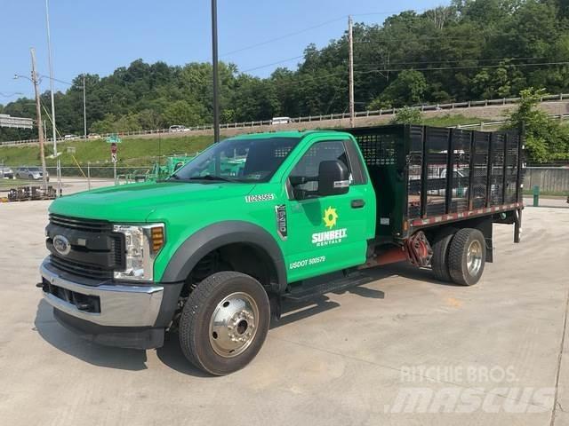 Ford F-450 Camion plateau