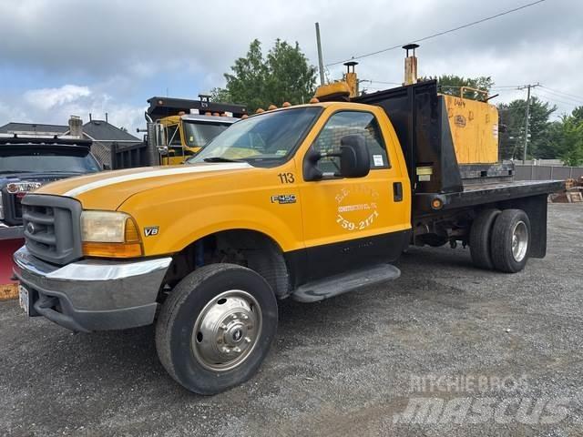 Ford F-450 Camion plateau
