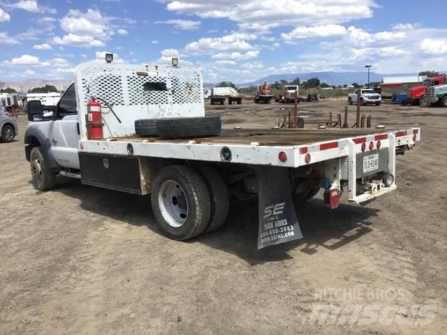 Ford F-450 Camion plateau