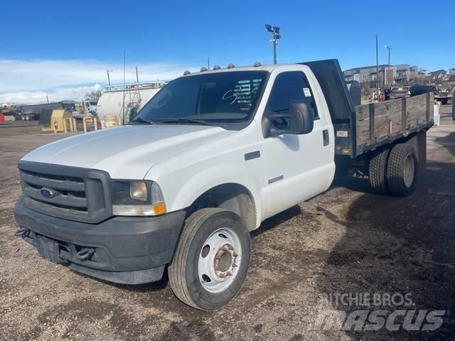 Ford F-450 Camion plateau