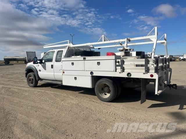 Ford F-450 Camion plateau