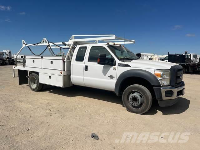 Ford F-450 Camion plateau