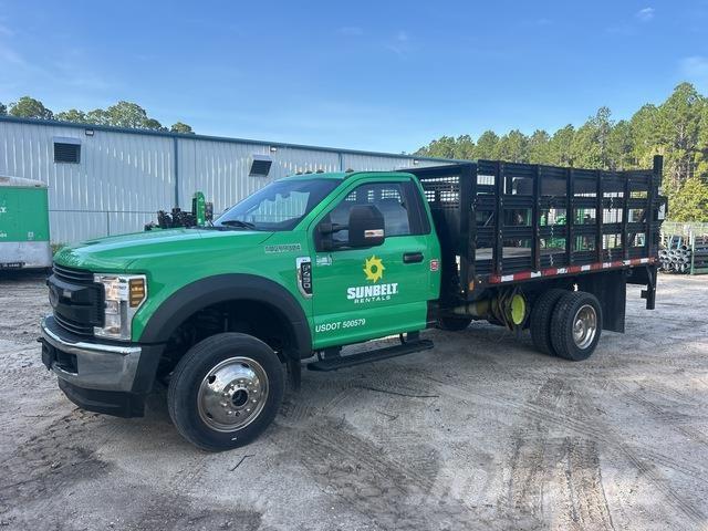 Ford F-450 Camion plateau