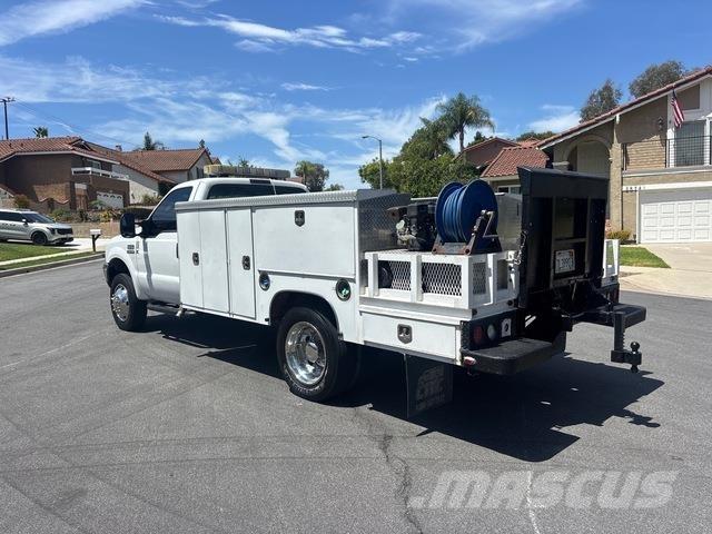 Ford F-450 Utilitaire benne