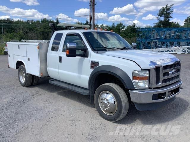 Ford F-450 Utilitaire benne