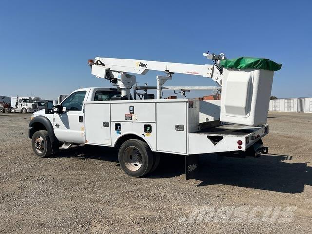 Ford F-450 Camion nacelle