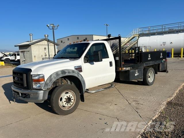 Ford F-450 Camion plateau