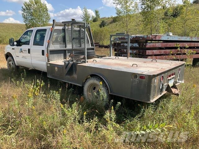 Ford F-450 Camion plateau