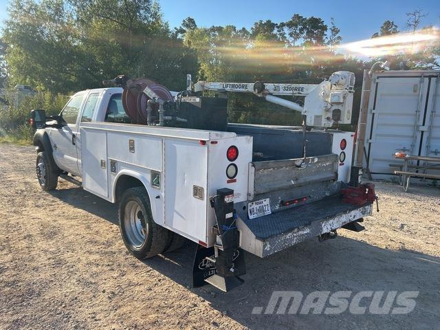 Ford F-450 Camions et véhicules municipaux