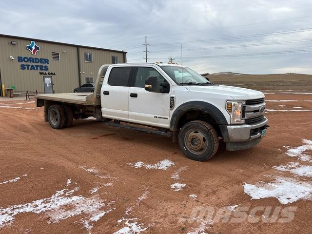Ford F-450 Camion plateau
