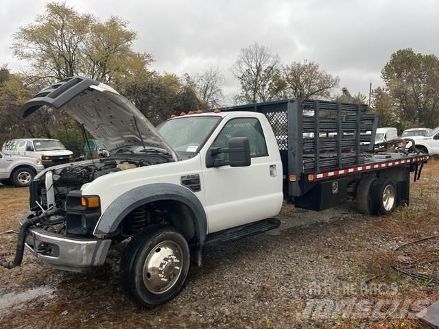Ford F-550 Camion plateau