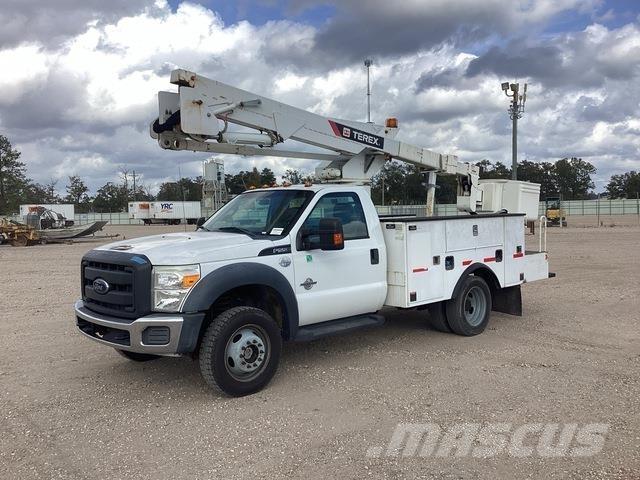 Ford F-550 Camion nacelle
