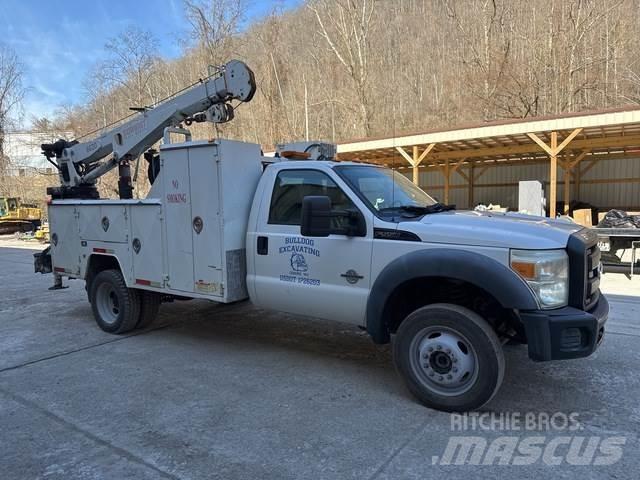 Ford F-550 Camions et véhicules municipaux