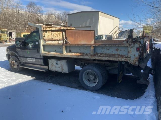 Ford F-550 Camion benne