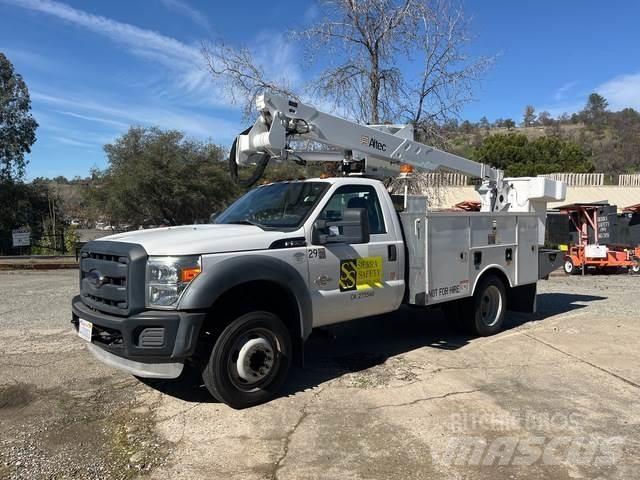 Ford F-550 Camion nacelle