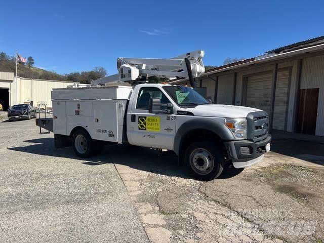 Ford F-550 Camion nacelle