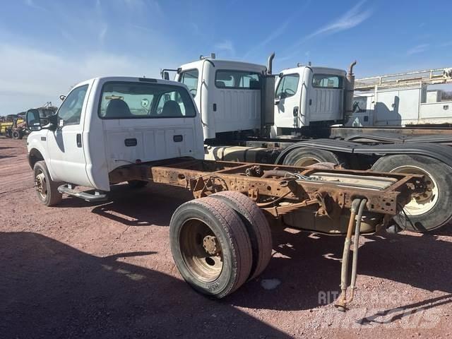Ford F-550 Cabines