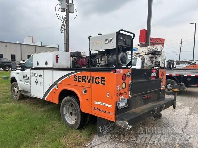 Ford F-550 Camions et véhicules municipaux