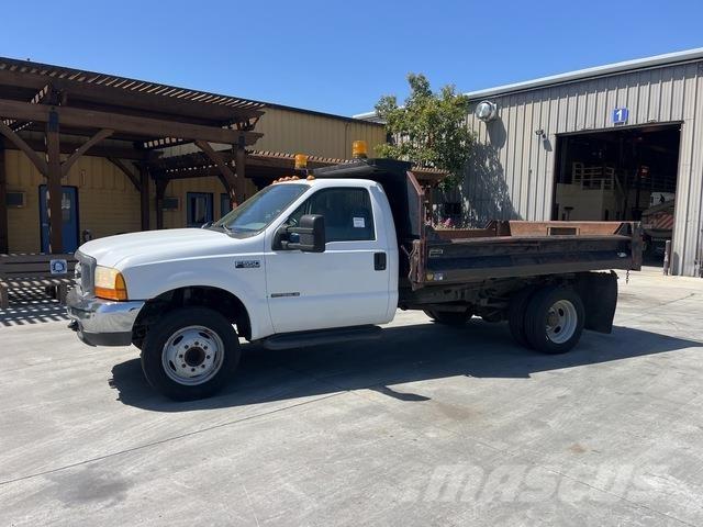 Ford F-550 Camion benne
