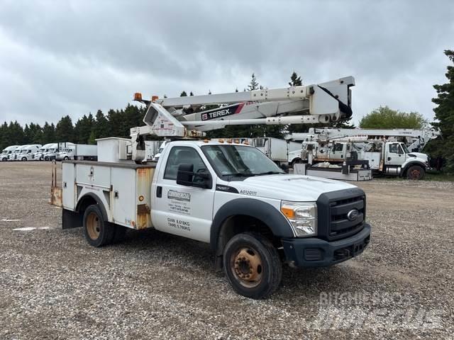 Ford F-550 Camion nacelle