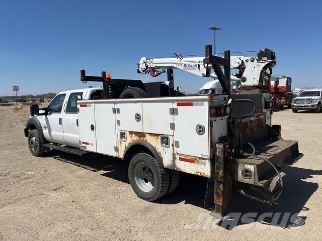 Ford F-550 Camions et véhicules municipaux