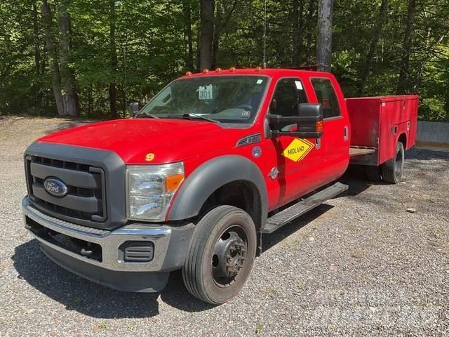 Ford F-550 Utilitaire benne