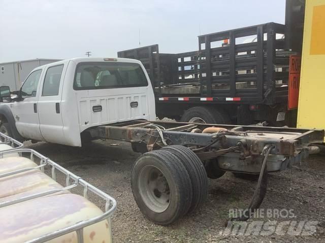 Ford F-550 Cabines
