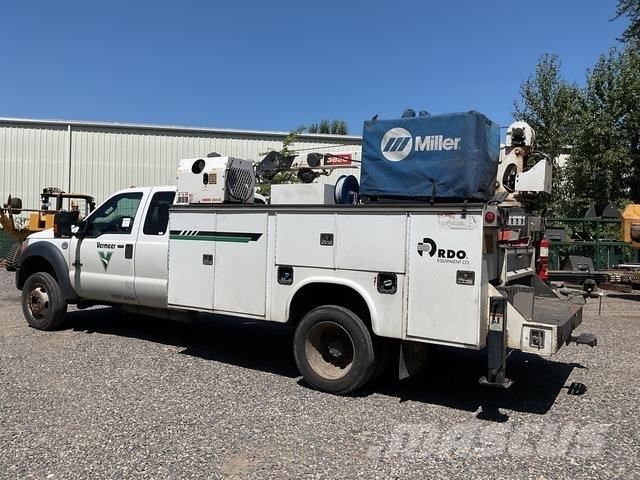 Ford F-550 Camions et véhicules municipaux