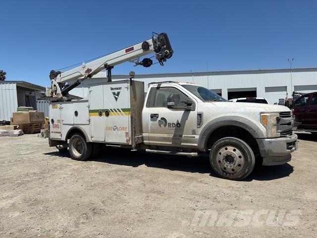 Ford F-550 Camions et véhicules municipaux