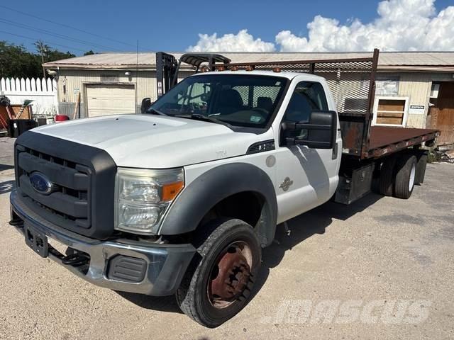 Ford F-550 Camion benne