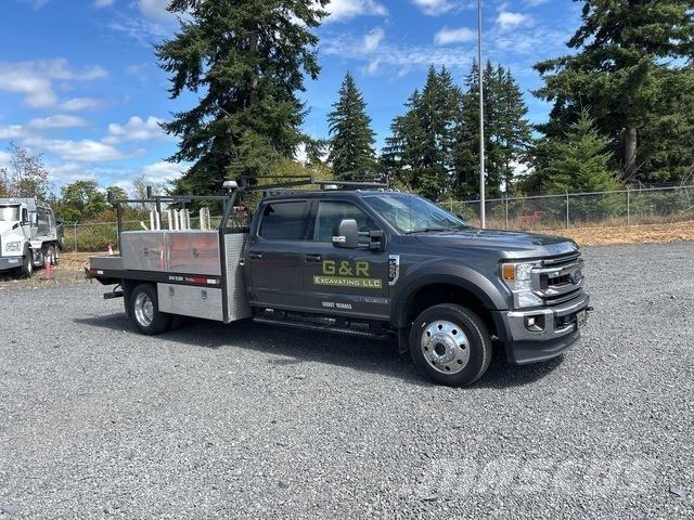 Ford F-550 Camion plateau
