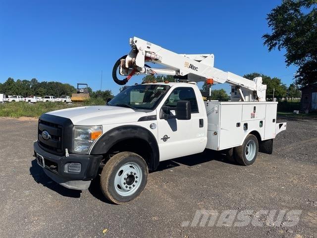 Ford F-550 Camion nacelle