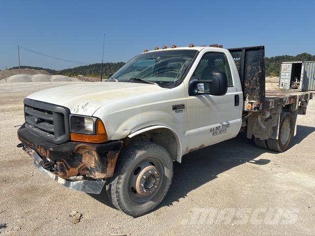 Ford F-550 Camion plateau