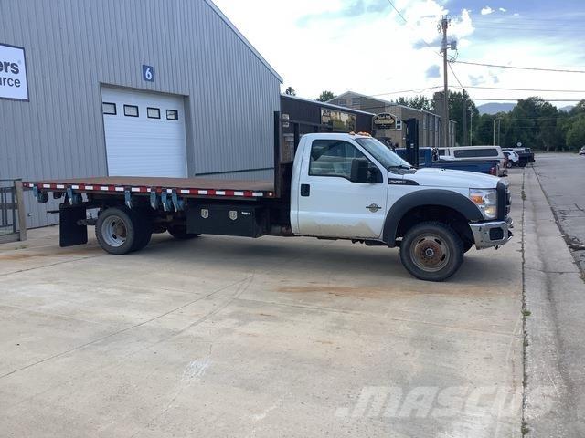 Ford F-550 Camion benne
